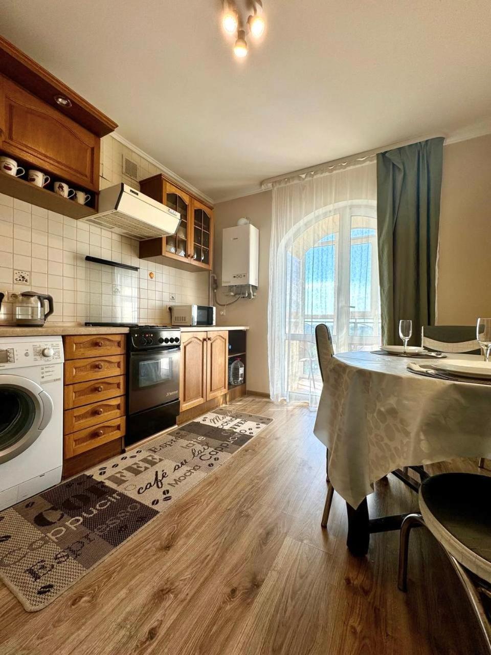 Apartpoltava Новий Будинок, В Самому Центрі 2-Окремі Кімнати, Панорамний Балкон Exterior foto